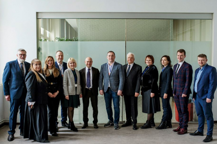 Zemkopības ministrs Didzis Šmits viesojas “Food Union” ražotnē Rīgā