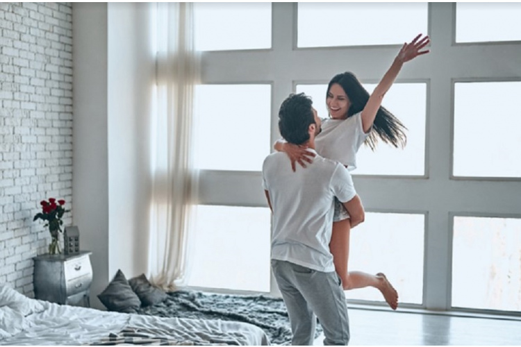 TOP 5 lietas, kas bagātinās tavu seksuālo dzīvi