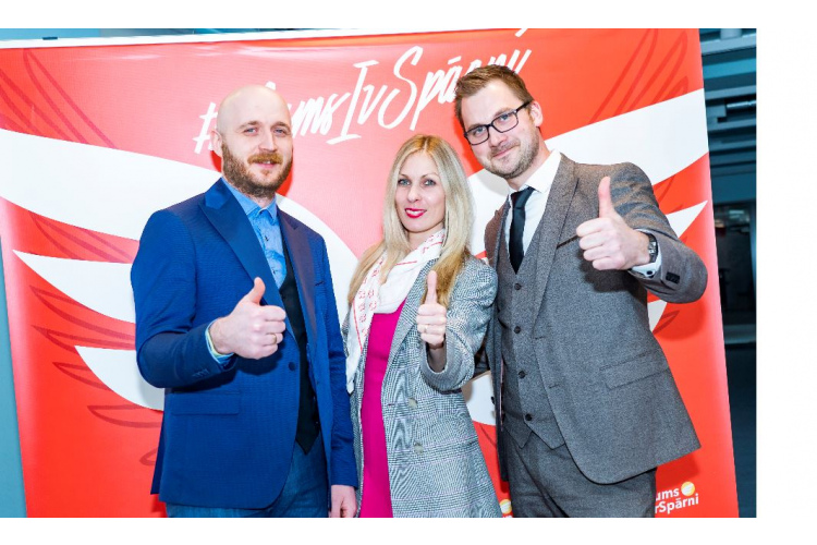 Sieviešu futbolam spēcīgs starptautiskais partneris DHL Express