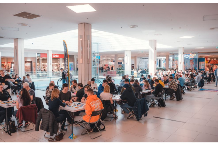 Aizvadīts līdz šim plašāk apmeklētais galda spēles “Catan” Latvijas čempionāts