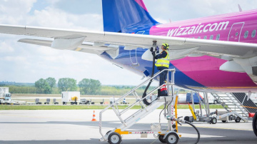 MOL UN WIZZ AIR BUDAPEŠTAS LIDOSTĀ IZMĒĢINA KOMERCLIDOJUMU APGĀDI AR ILGTSPĒJĪGU AVIĀCIJAS DEGVIELU