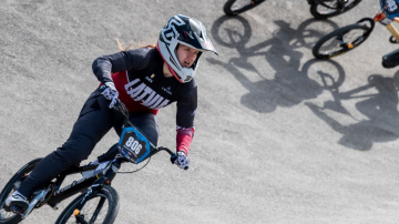 Latvijas BMX braucējiem medaļu raža Valmierā aizvadītajā UEC EK 5. posmā