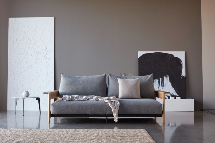 Mūsdienīgu izvelkamo dīvānu piedāvājums