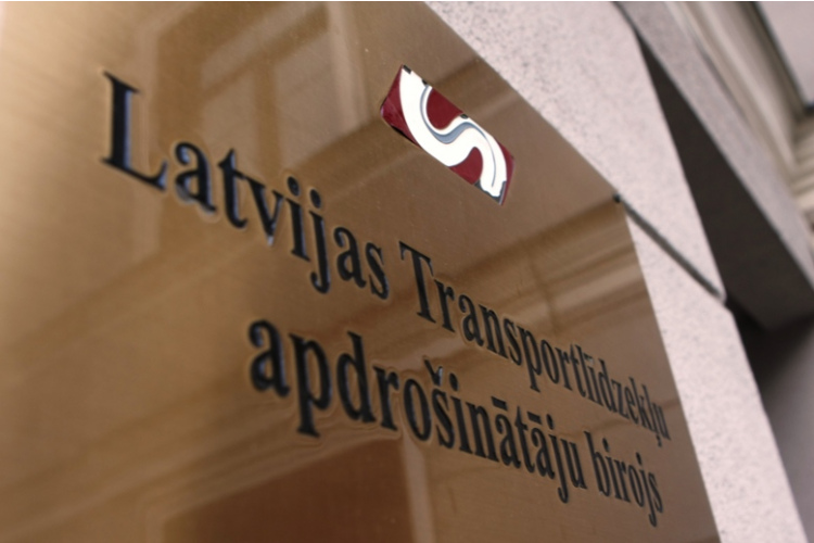 Pērnajā gadā avārijām bagātākās dienas bijušas 3.janvāris un 30.decembris