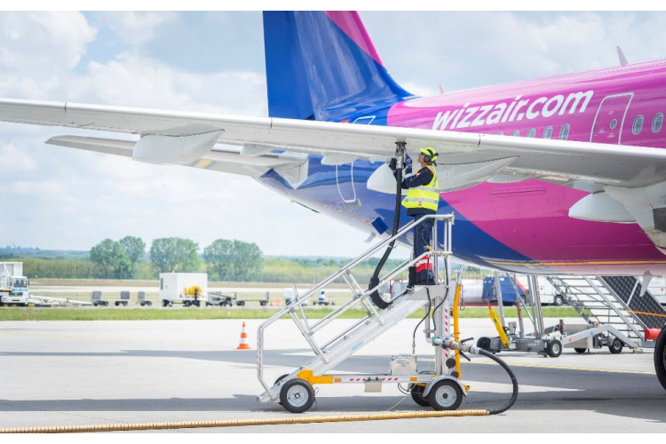 MOL UN WIZZ AIR BUDAPEŠTAS LIDOSTĀ IZMĒĢINA KOMERCLIDOJUMU APGĀDI AR ILGTSPĒJĪGU AVIĀCIJAS DEGVIELU