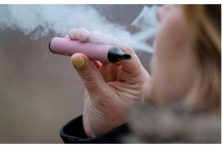 Portālā "Manabalss.lv" liels atbalsts iniciatīvai pret e-cigarešu aromātu aizliegumu