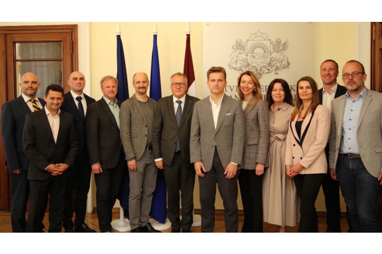 Finanšu ministrs Arvils Ašeradens tikās ar Nekustamā īpašuma attīstītāju alianses