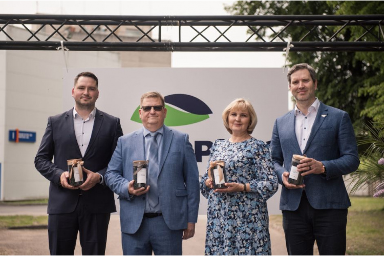 FOTO: “Nordic Plast” savā 23 gadu jubilejā oficiāli atklāj otrreizējo izejvielu šķirošanas un pārstrādes līniju