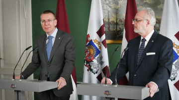 Valsts prezidents: nākamos četrus gadus Latvija būs drošās rokās!