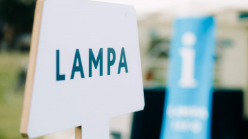 REA aicina sarunu festivālā “Lampa” diskutēt par bezemisiju siltumapgādi un māju atjaunošanu