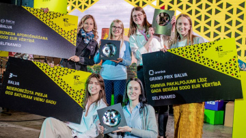 Latvijas e-komercijas gada balvu “E-komercijas zvaigzne 2023” izcīna jaunuzņēmums “Selfnamed”