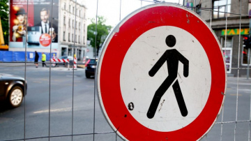 Ierobežos gājēju un transportlīdzekļu satiksmi Ernesta Birznieka – Upīša un Satekles ielā