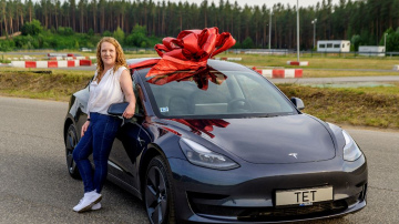 Vērienīgās Tet loterijas galvenā balva tesla ceļos uz Valmieru