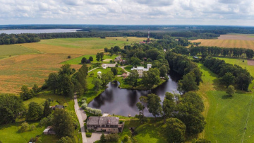 Pirmo reizi Igates pils vēsturē norisināsies lielā Līgo zaļumballe