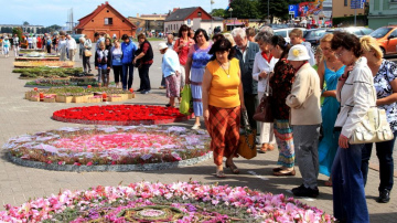 Noslēgumam tuvojas pieteikšanās vienam no lielākajiem floristikas pasākumiem Latvijā