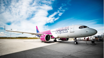 „WIZZ AIR” INFORMĒ PAR JAUNU LIDOJUMU GRAFIKU MODELI UN PIESAISTES PRĒMIJU PILOTIEM