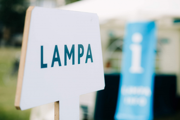 REA aicina sarunu festivālā “Lampa” diskutēt par bezemisiju siltumapgādi un māju atjaunošanu