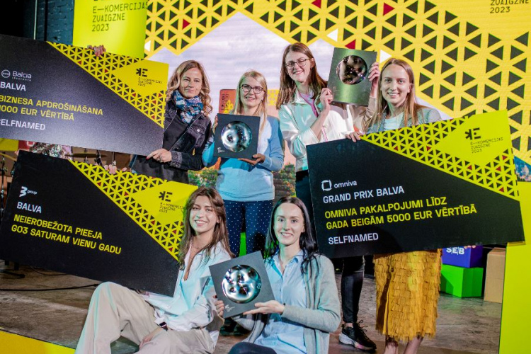 Latvijas e-komercijas gada balvu “E-komercijas zvaigzne 2023” izcīna jaunuzņēmums “Selfnamed”