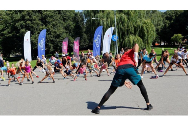 Bezmaksas sporta nodarbības Rīgas apkaimju iedzīvotājiem