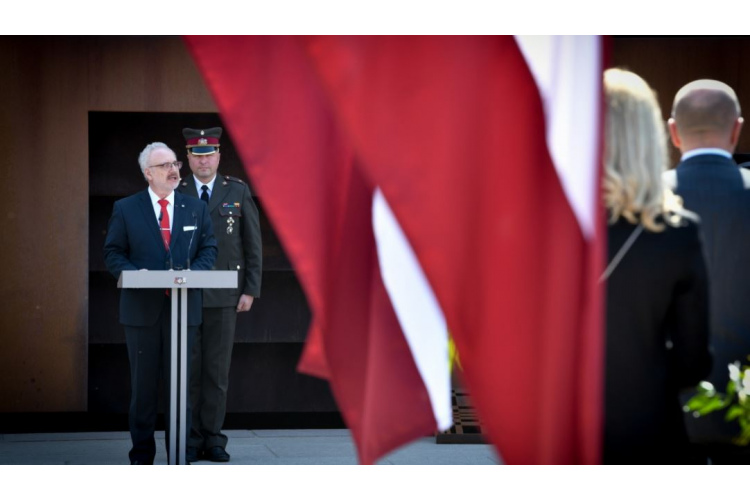 Valsts prezidenta Egila Levita uzruna Komunistiskā genocīda upuru piemiņas dienā
