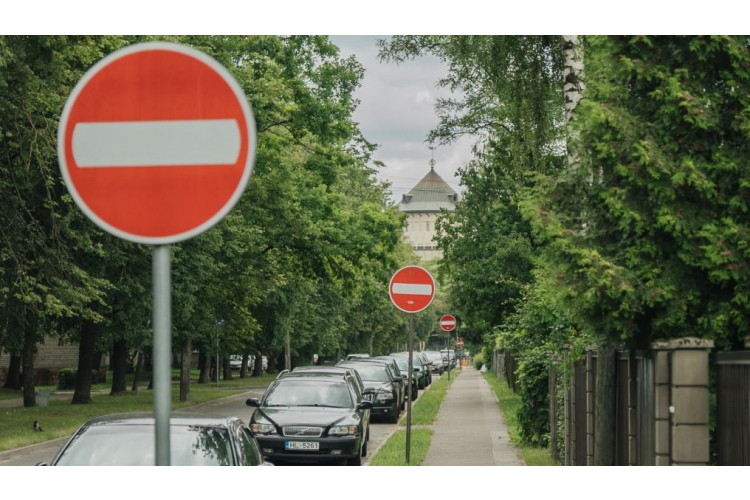 16. jūnija vakarā “Skonto” stadiona apkārtnē ierobežos vai slēgs transportlīdzekļu satiksmi