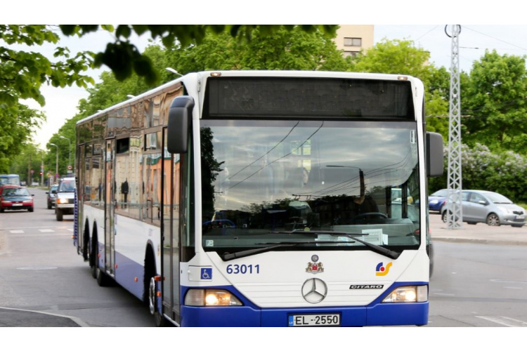 23. un 24. jūnijā sabiedrisko transportu Rīgā varēs izmantot bez maksas, tiks nodrošināti papildu reisi