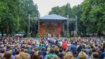 Svētdien aicina uz “Dziesminieku dienu” Vērmanes dārzā Dziesmu svētku ietvaros
