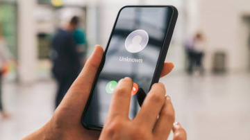 “Tele2” brīdina par krāpniekiem, kas uzdodas par uzņēmuma darbiniekiem
