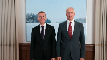 FOTO/VIDEO: Valsts prezidenta Edgara Rinkēviča un Ministru prezidenta tikšanās un preses konference