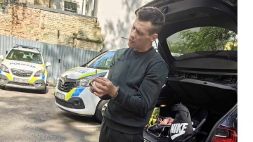 Valsts policija meklē no VP transportlīdzekļa izbēgušo Mārtiņu Cesmani -