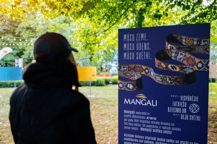 publicitātes foto