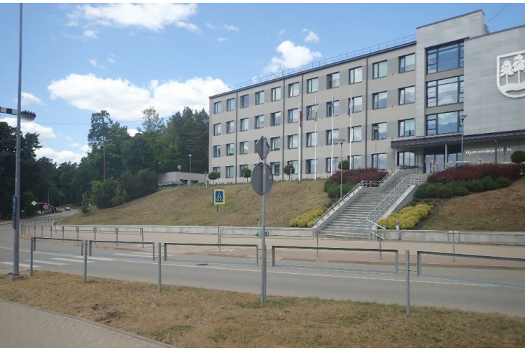Valsts policija aicina atsaukties aculieciniekus ceļu satiksmes negadījumam Ogrē, Brīvības ielā 33
