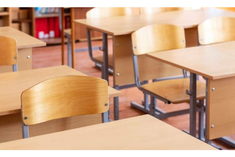Rīgas pašvaldības vidusskolās turpinās 10. klašu komplektēšana un pieteikšanās skolēnu uzņemšanai