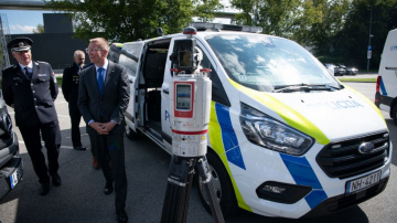 Edgars Rinkēvičs novērtē Valsts policijā notiekošās reformas