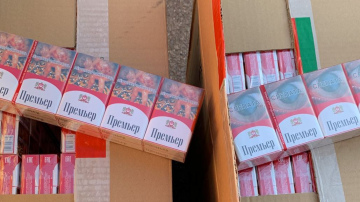 Rīgā aizturēta ar nelegālo cigarešu apriti saistīta persona