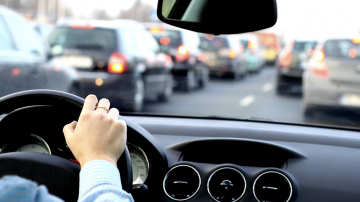 Auto nomā pieaug interese par īstermiņa nomu un joprojām aktuālas pēdējā brīža rezervācijas