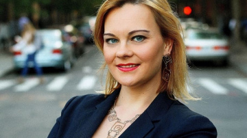Latviešu soprāna Evitas Teterovskas romantiskās mūzikas solokoncerts "Vasaras vakars"
