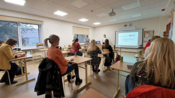 Mēness aptieka: skolēni, kuri apmeklēs tikai skolu – mazākumā