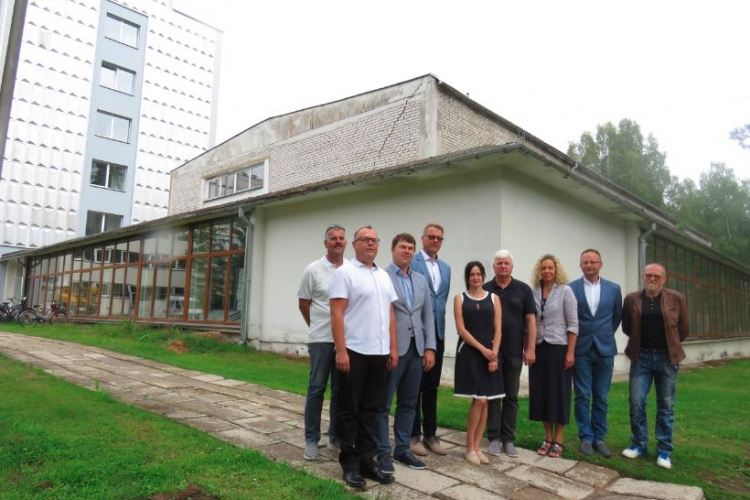 Vidzemes slimnīca uzsāk vērienīga Rehabilitācijas centra izbūvi