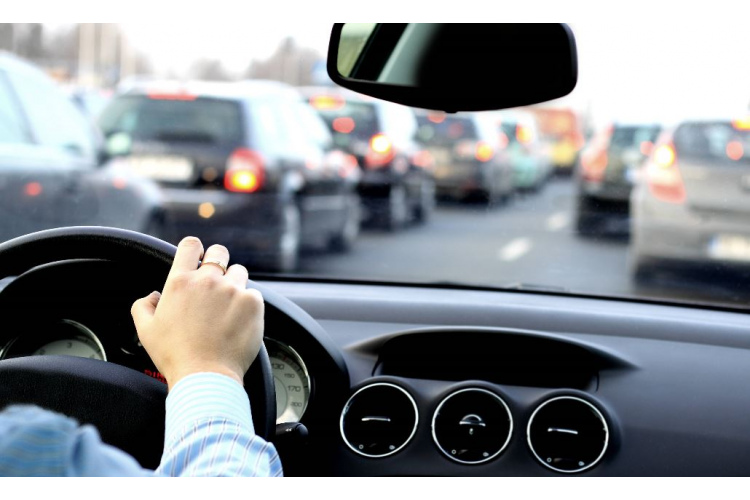 Auto nomā pieaug interese par īstermiņa nomu un joprojām aktuālas pēdējā brīža rezervācijas
