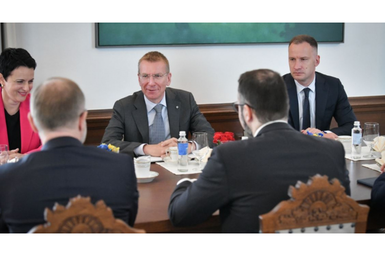 Valsts prezidenta paziņojums pēc tikšanās ar visiem Saeimā pārstāvētajiem politiskajiem spēkiem