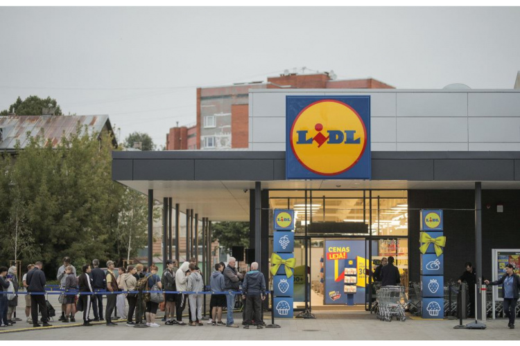Sarkandaugava ar prieku sagaida “Lidl” veikala atvēršanos