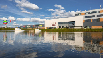 Rietumu Banka piešķir 48 miljonu eiro aizdevumu tirdzniecības centra “Sāga” īpašniekam “Riga Retail Park”
