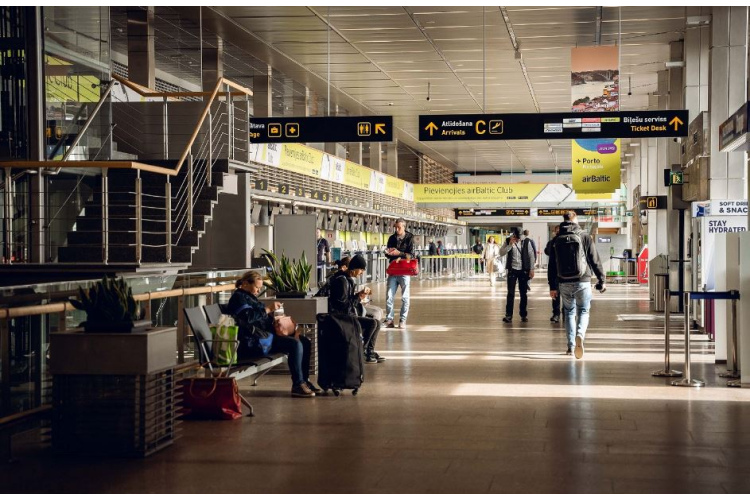 Pasažieru skaits Rīgas lidostā – par piektdaļu lielāks kā pērnā gada augustā