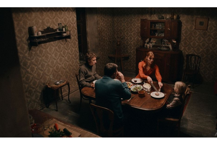 Psihes anatomijas stunda kino zālē – RIGA IFF programmā Aika Karapetjana filmas “Bezkaunīgie” pirmizrāde