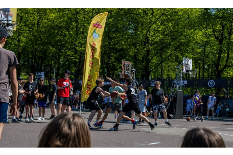 Jaunie sportisti un ēdiens – kas jāzina vecākiem?