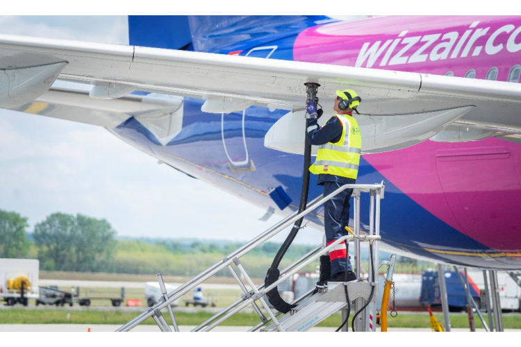 „WIZZ AIR” PAUŽ GANDARĪJUMU PAR EIROPAS SAVIENĪBAS TIESĪBU AKTU PAR ILGTSPĒJĪGO AVIĀCIJAS DEGVIELU (SAF) IZMANTOŠANU