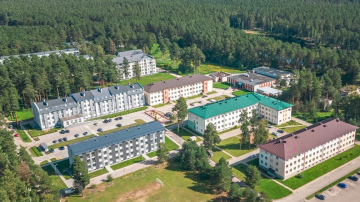 Kaulēšanās padodas pircējiem ar savu naudu; ko darīt kredītņēmējiem?