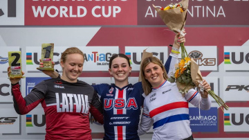 Stūriška Argentīnā dramatiskā finišā izcīna otro vietu PK BMX 7. posmā