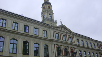 Rīgas dome pārvietos Keldiša pieminekli uz Rīgas pieminekļu aģentūras noliktavu
